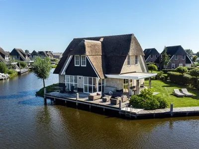 Koopwoning: Djerreblom 19 in Delfstrahuizen - €1.250.000 - 176m²