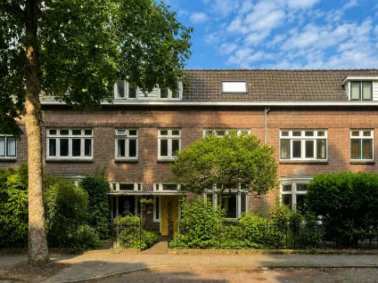 Tussenwoning te koop: Dobbelmannweg 24, Hazenkamp Nijmegen
