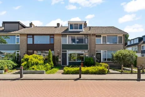 Tussenwoning te koop: Doctor Abraham Kuyperstraat 78, Staatsliedenbuurt/Vijfakkers Moordrecht