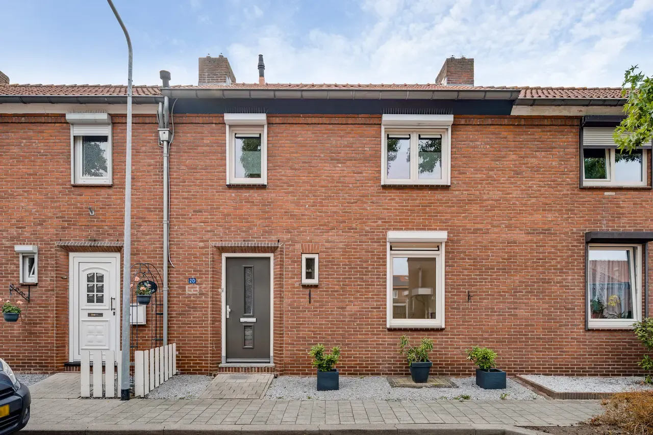 Tussenwoning te koop: Doctor Nolensstraat 20, Weert