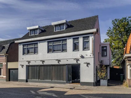 Appartement te koop: Doctor van Beurdenstraat 28, Centrum Kaatsheuvel