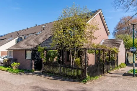 Hoekwoning te koop: Doddegras 12, Dragonder Noord Veenendaal