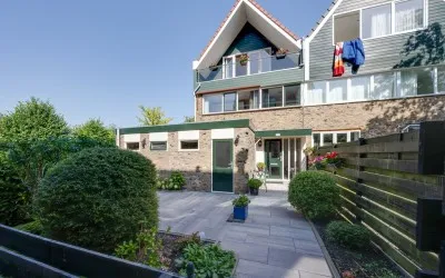 Hoekwoning te koop: Dodonaeuslaan 317, Poelenburg Noord Zaandam