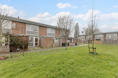 Tussenwoning te koop: Dodonaeusstraat 5, Poelenburg Noord Zaandam