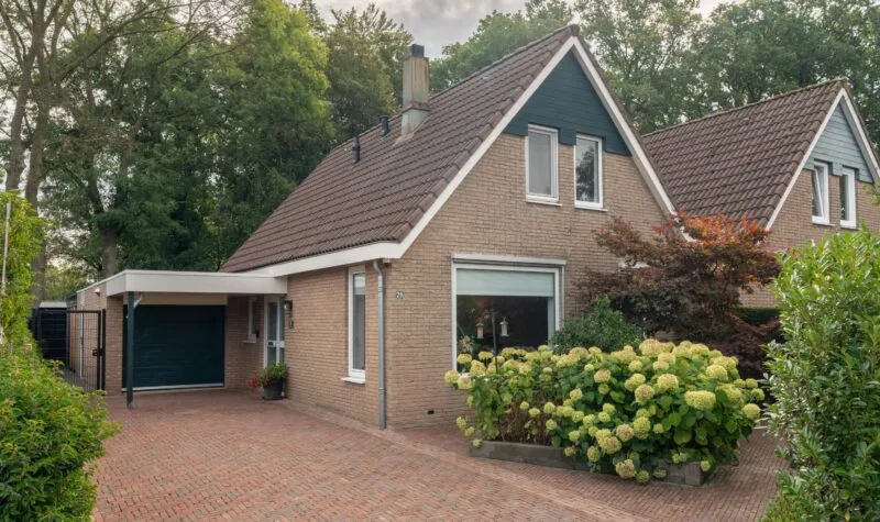 Twee-onder-één-kap te koop: Doelbeekseweg 28, Heerde