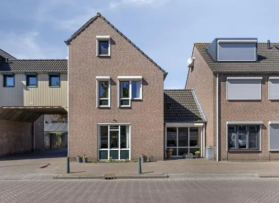 Tussenwoning te koop: Doelen 49, Oude Stadskern Gennep