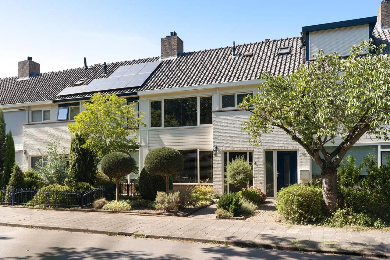 Tussenwoning te koop: Doenradestraat 63, Breda