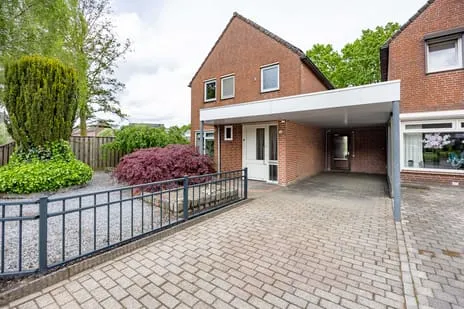 Hoekwoning te koop: Doenssenstraat 24, America America