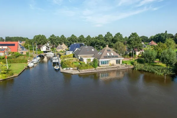 Vrijstaande woning te koop: Doerebout 12, Koudum Koudum