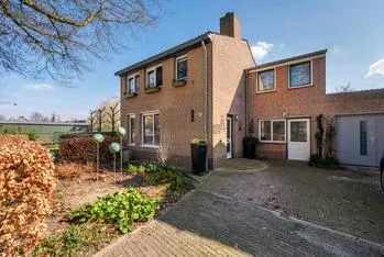Hoekwoning te koop: Doesborgweg 44, Venlo