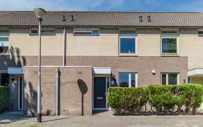 Tussenwoning te koop: Doesburgstraat 63, Huibeven Midden Tilburg