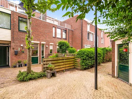 Tussenwoning te koop: Doevenkamp 50, Oranjebuurt Assen