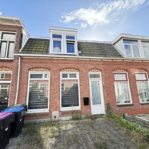 Tussenwoning te huur: Dokkumerstraat 6, Leeuwarden