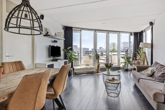 Apartment for sale: Doklaan 69E, Oud Charlois Rotterdam