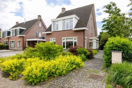Detached house for sale: Dokter Beumerstraat 46B, Haulerwijk-Noord-Oost Haulerwijk