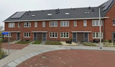 Terraced house for rent: Dokter Leo van der Laanstraat 10, Brouwersland Huissen