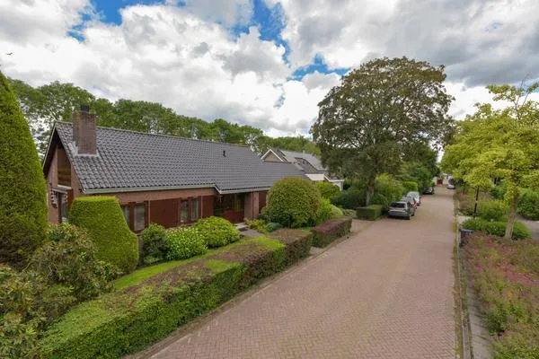 Vrijstaande woning te koop: Dokter Mees ten Oeverlaan 13, de Maricken-Veenzijde Wilnis