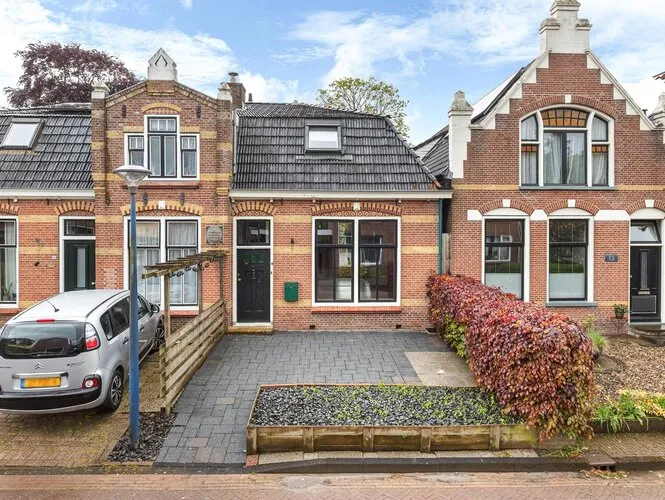Twee-onder-één-kap te koop: Dokter Miedemastrjitte 14, Boazum Boazum