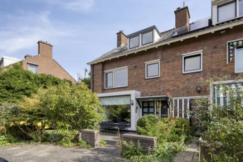 Hoekwoning te koop: Dokter van der Knaaplaan 17, Rijswijk