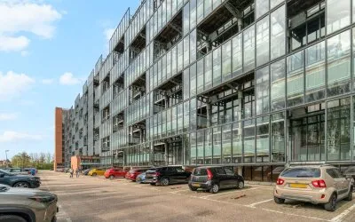 Appartement te koop: Dokter Van Ledestraat 25, Klein Plaspoelpolder Leidschendam