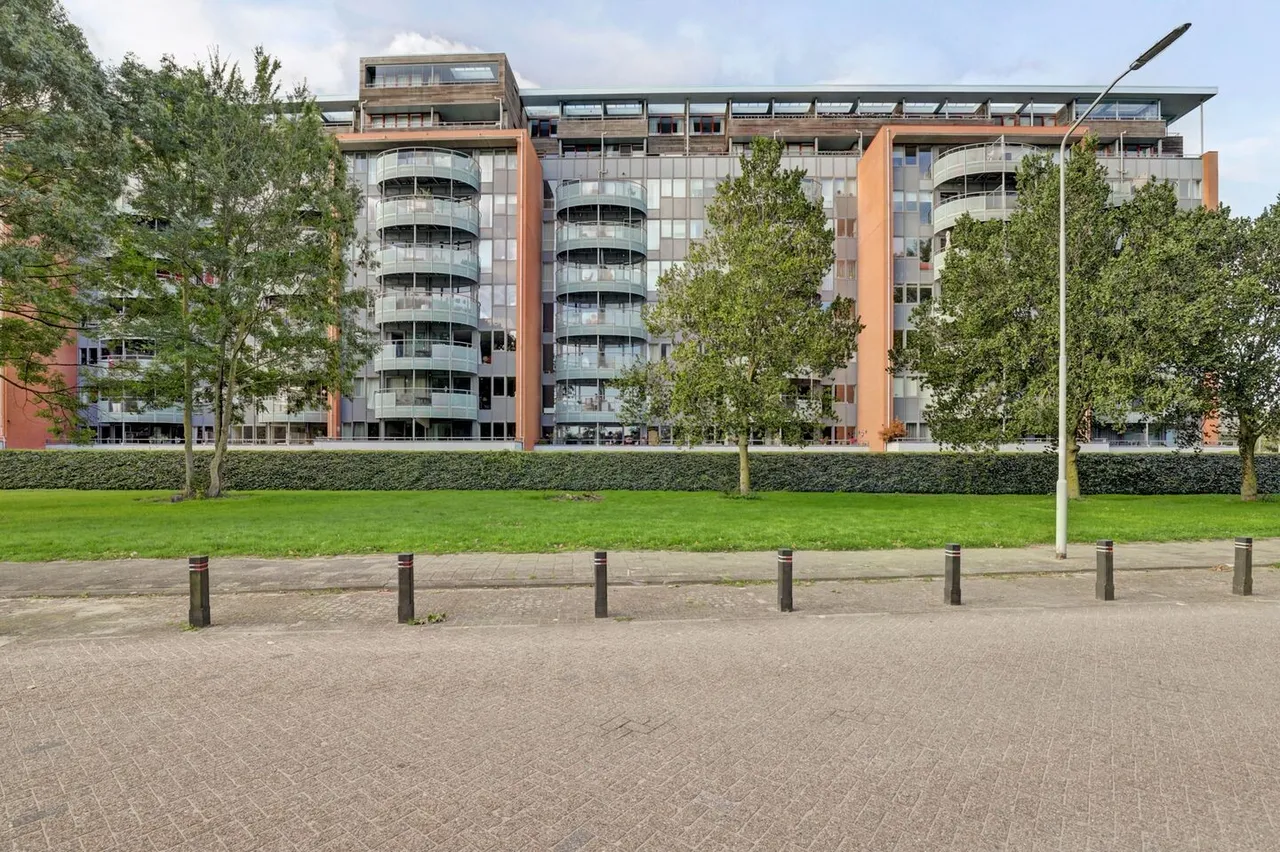Appartement te koop: Dokter Van Ledestraat 45, Leidschendam