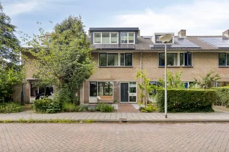 Tussenwoning te koop: Dokter van Nieveltweg 6, Centrum-Zuid Castricum