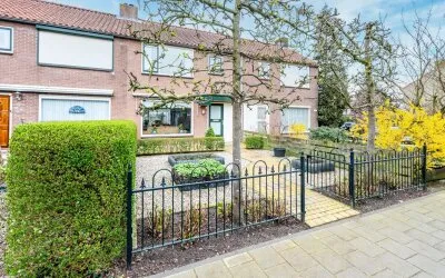 Tussenwoning te koop: Dokter B.J.Buurmanstraat 38, Vreeswijk Nieuwegein