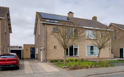Tussenwoning te koop: Dokter Bloemstraat 83, Spierdijkerweg en omgeving Spierdijk