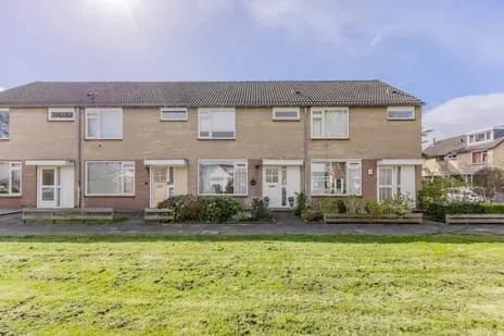 Tussenwoning te koop: Dokter Bonstraat 94, Assendelft