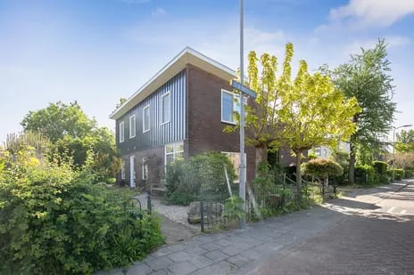Woning te koop: Dokter de Boerstraat 9, Kerkbuurt Oostzaan