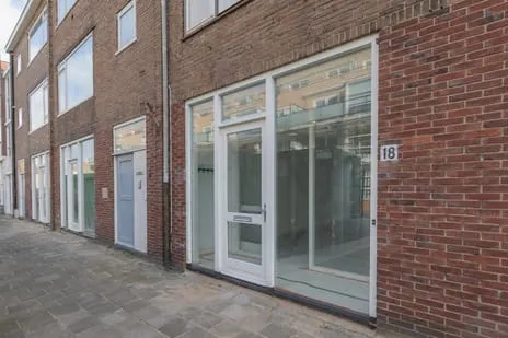 Appartement te huur: Dokter De Liefdestraat 18, Haarlem