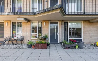 Appartement te koop: Dokter De Liefdestraat 9, Schrijversbuurt Haarlem