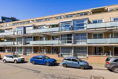 Appartement te koop: Dokter De Liefdestraat 93, Schrijversbuurt Haarlem