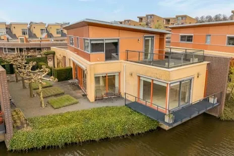 Vrijstaande woning te koop: Dokter Duyvendakhof 36, Oud-Beijerland Croonenburghwijk Oud-Beijerland