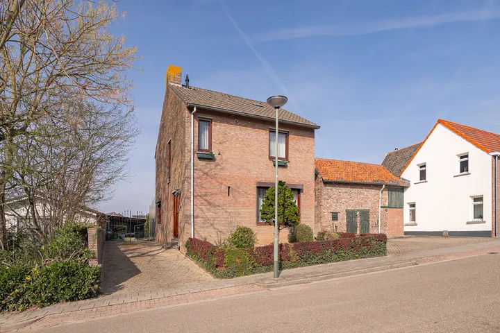 Koopwoning: Dokter Poelsstraat 6 in Gronsveld - €425.000 - 186m²