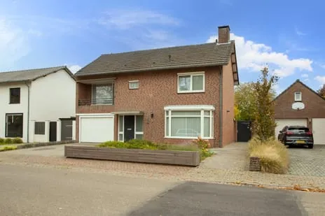Vrijstaande woning te koop: Dokter Rauppstraat 1A, Kept e.o. Bergeijk