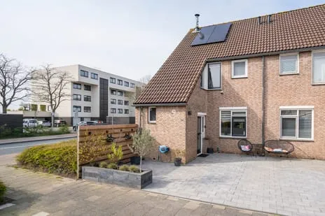 Hoekwoning te koop: Dokter Rietveldplein 14, Pontonniersbuurt Papendrecht