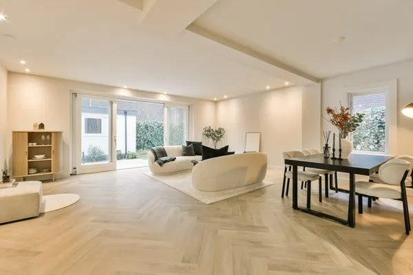 Appartement te koop: Dokter Van Peltlaan 10, Bergen (Nh)