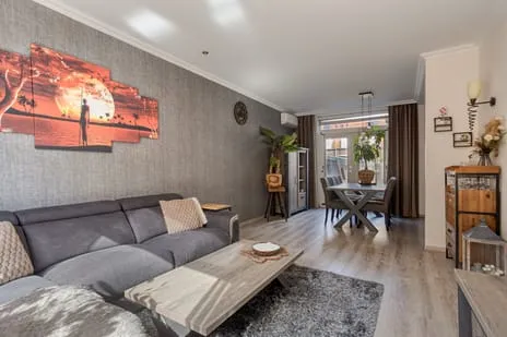 Tussenwoning te koop: Dokter Weversstraat 12, Volendam-Oude kom Volendam