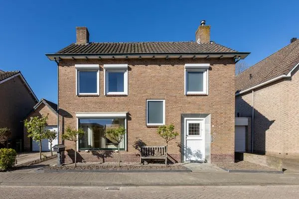 Hoekwoning te koop: Doktersstraat 1, Ossendrecht Ossendrecht