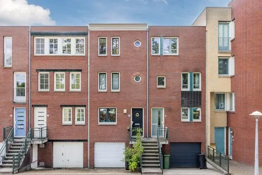 Tussenwoning te koop: Dom H. van der Laanstraat 8, Noordoever Sloterplas Amsterdam