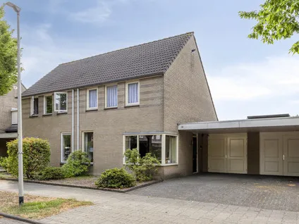 Tussenwoning te koop: Dommel 7, Waterdael I + II Someren
