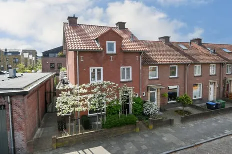 Hoekwoning te koop: Dommelhoefstraat 44, Villapark Eindhoven