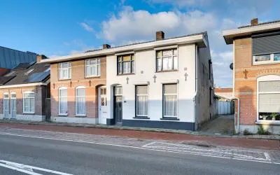 Twee-onder-één-kap te koop: Dommelseweg 84, Kerkakkers Valkenswaard