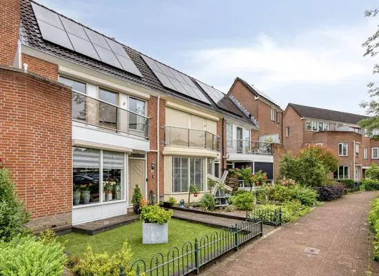 Tussenwoning te koop: Don Rualaan 105, 's-Heerenberg 'S-Heerenberg