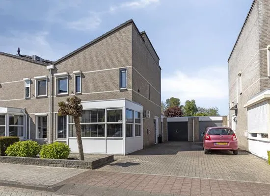 Twee-onder-één-kap te koop: Don Rualaan 22, 's-Heerenberg 'S-Heerenberg