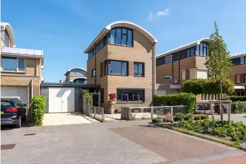 Vrijstaande woning te koop: Donaulaan 104, Purmerend