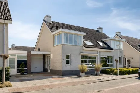 Tussenwoning te koop: Donderhei 16, Heivelden Best