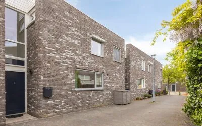 Tussenwoning te koop: Donizettihof 5, Nieuw-Vennep Getsewoud Zuid Nieuw-Vennep