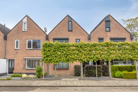 Tussenwoning te koop: Donk 25, Biezen Dongen